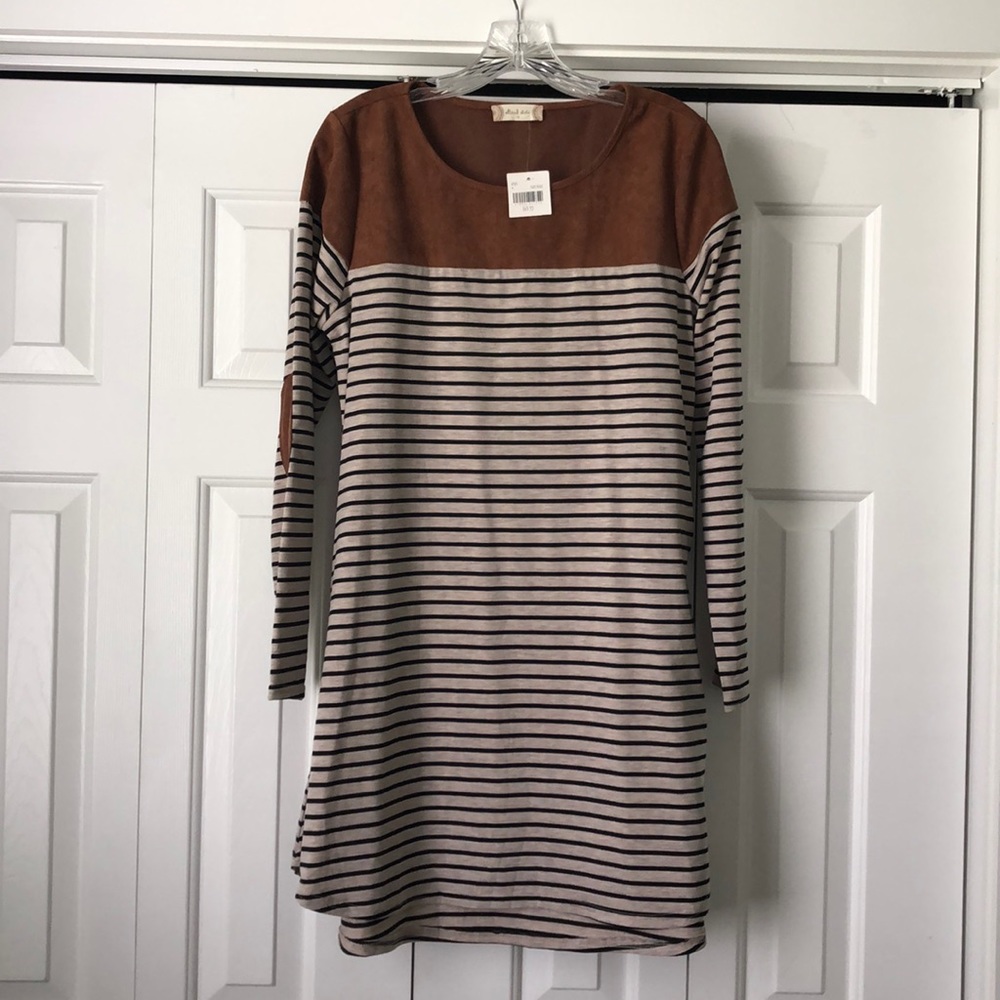 New Altar’d State long sleeve dress with pockets